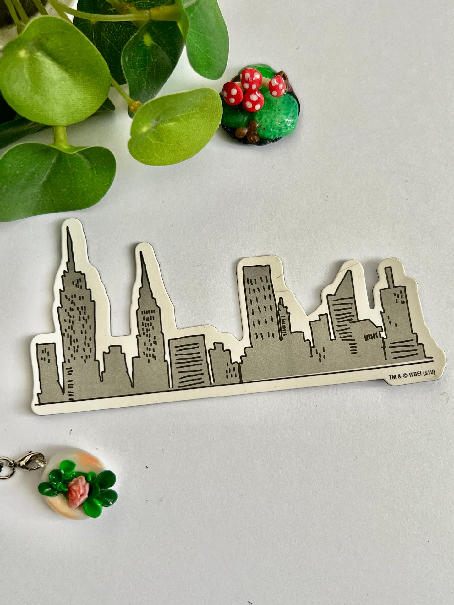 Friends Themed Magnet – Iconic TV Series Collectible